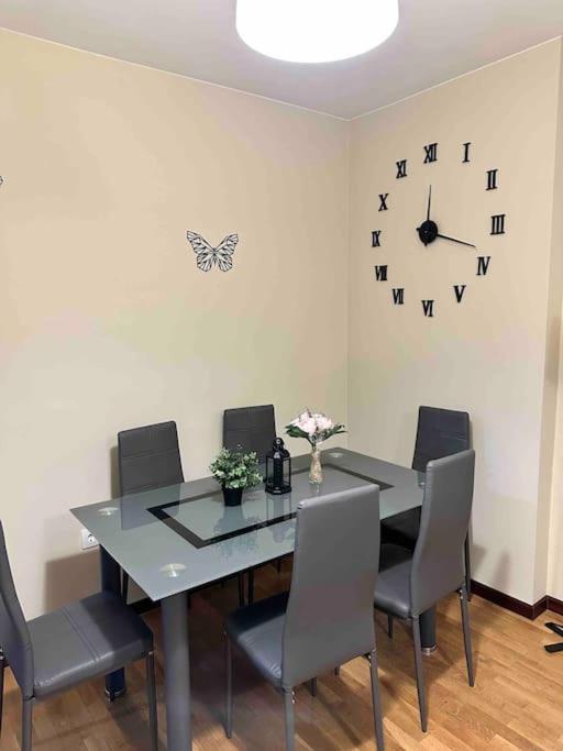 Apartamento Con Vistas A La Montana Infiesto Exterior foto